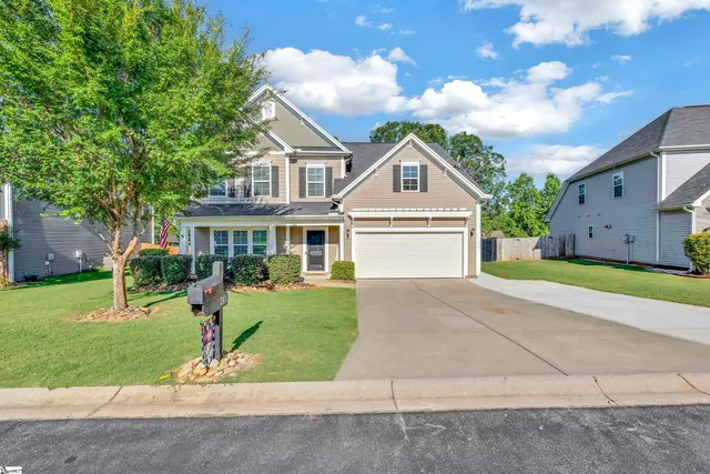 $365,000 | 243 Castleton Circle, Boiling Springs, SC 29316