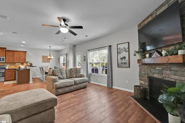 $365,000 | 243 Castleton Circle, Boiling Springs, SC 29316