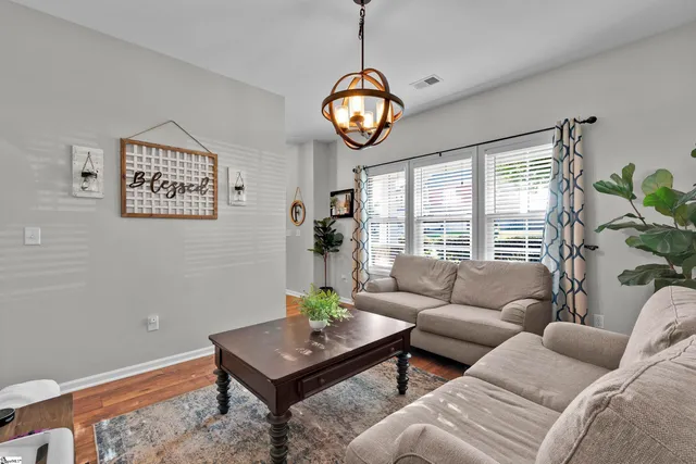 $365,000 | 243 Castleton Circle, Boiling Springs, SC 29316