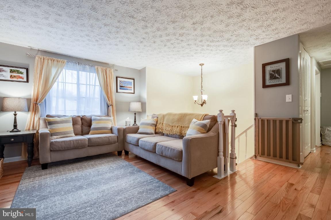 8280 Wold Den Court Springfield, VA 22153 - Photo 14 of 38