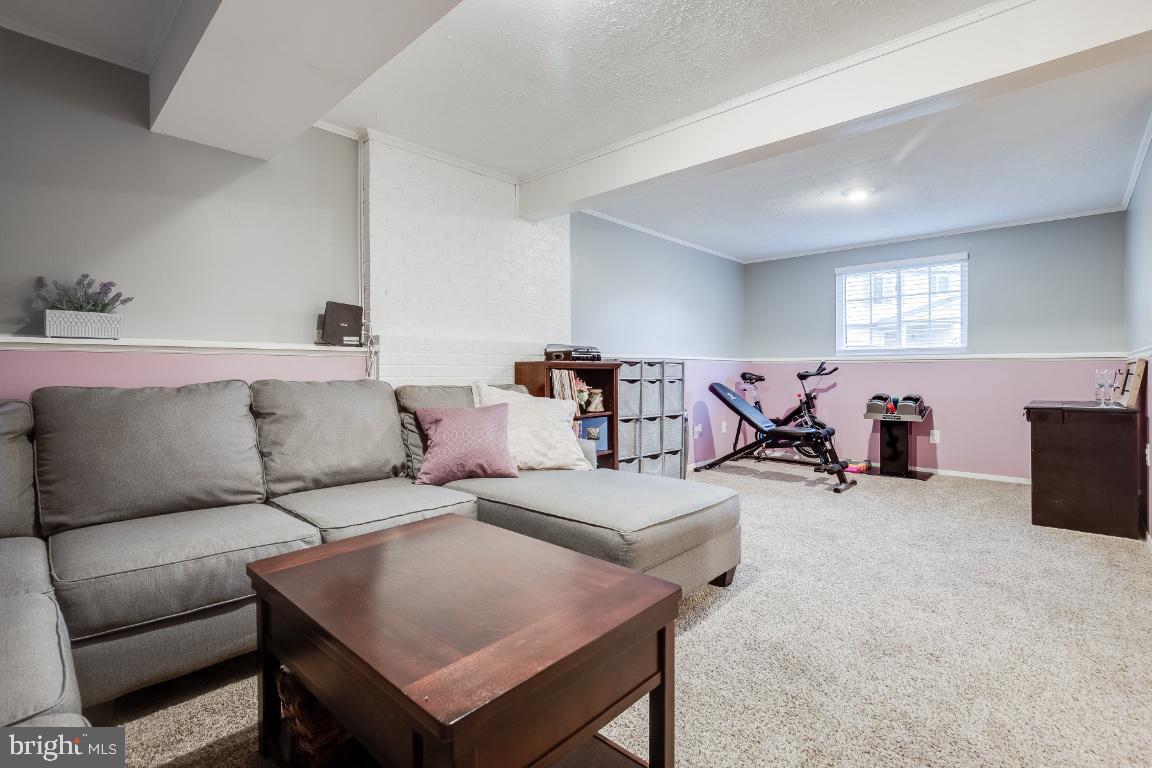 8280 Wold Den Court Springfield, VA 22153 - Photo 26 of 38