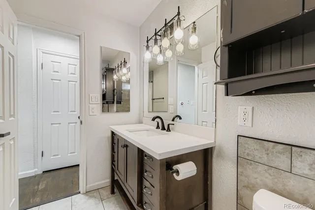 $2,875 | 5418 South Huron Street, Littleton, CO 80120