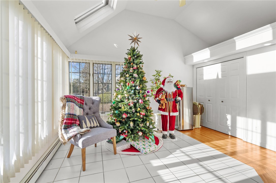 159 New Meadow Road Barrington, RI 02806 - Photo 13 of 50