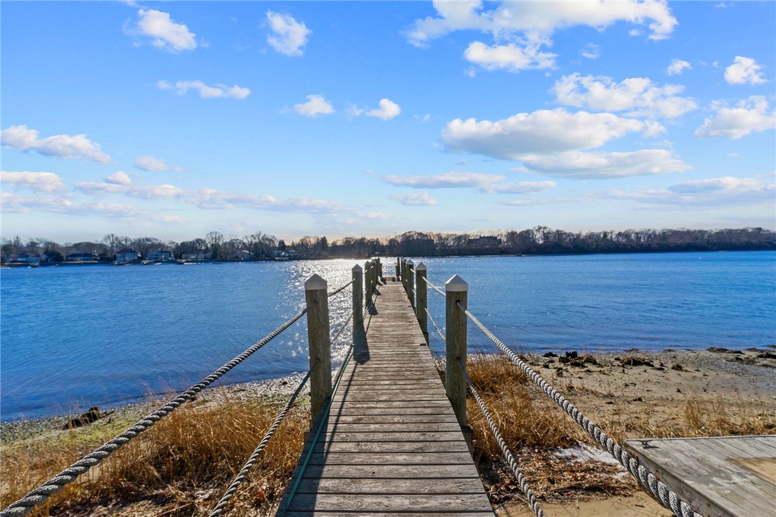 159 New Meadow Road Barrington, RI 02806 - Photo 3 of 50