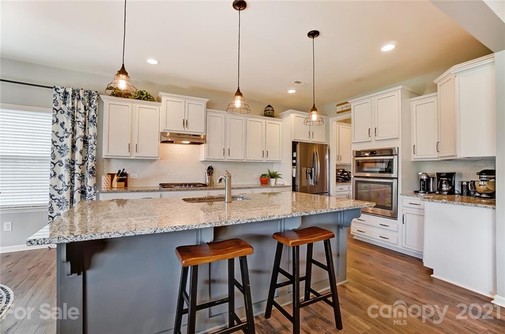 2033 Fuschia Court Tega Cay, SC 29708 - Photo 12 of 35 Gallery Image 12