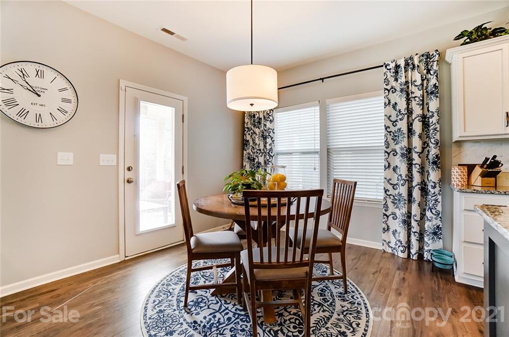 2033 Fuschia Court Tega Cay, SC 29708 - Photo 14 of 35 Gallery Image 14