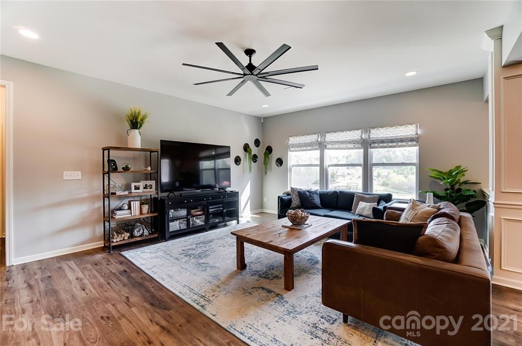 2033 Fuschia Court Tega Cay, SC 29708 - Photo 7 of 35 Gallery Image 7