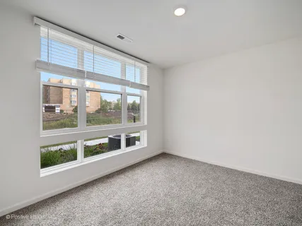 $489,900 | 317 Summit Circle, Lombard, IL 60148