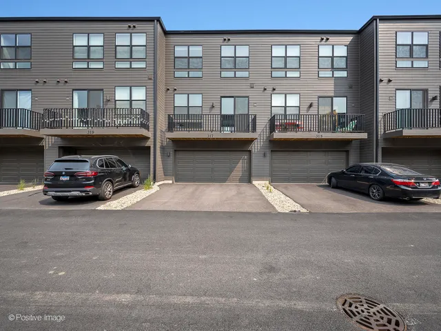 a car parked in front of a building