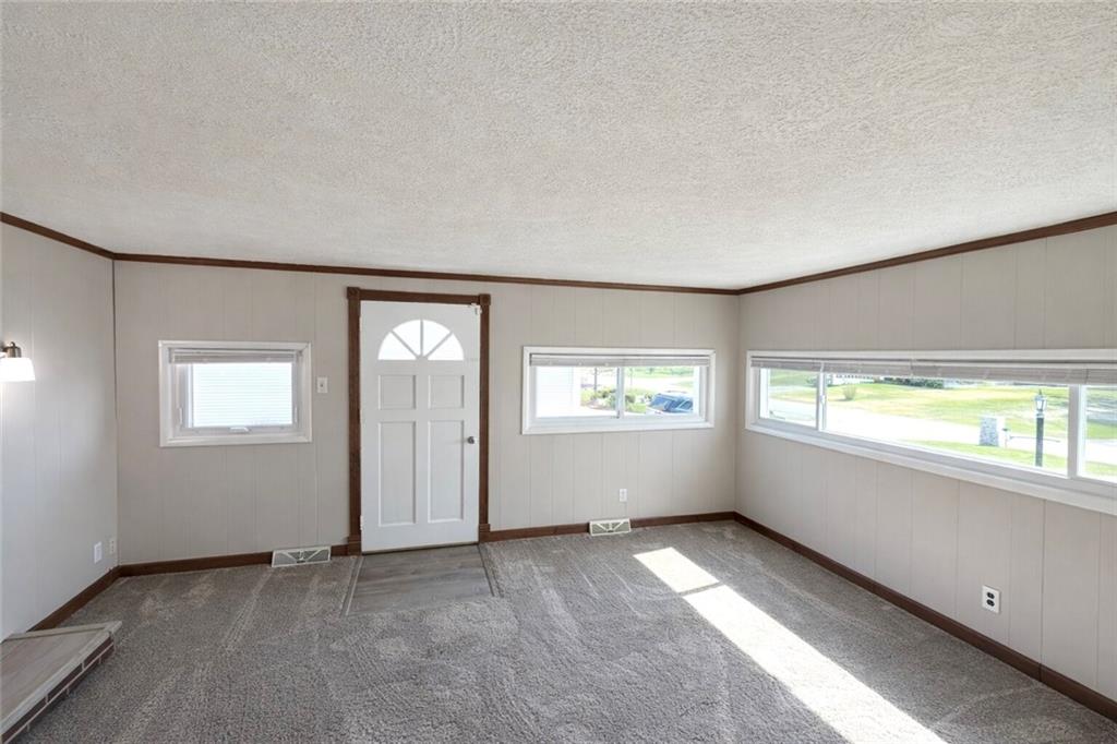 708 North Avenue Beaver, PA 15009 - Photo 9 of 30