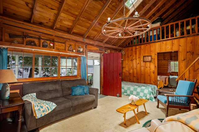 $900,000 | 158 Park Lane, Windsor, ME 04363
