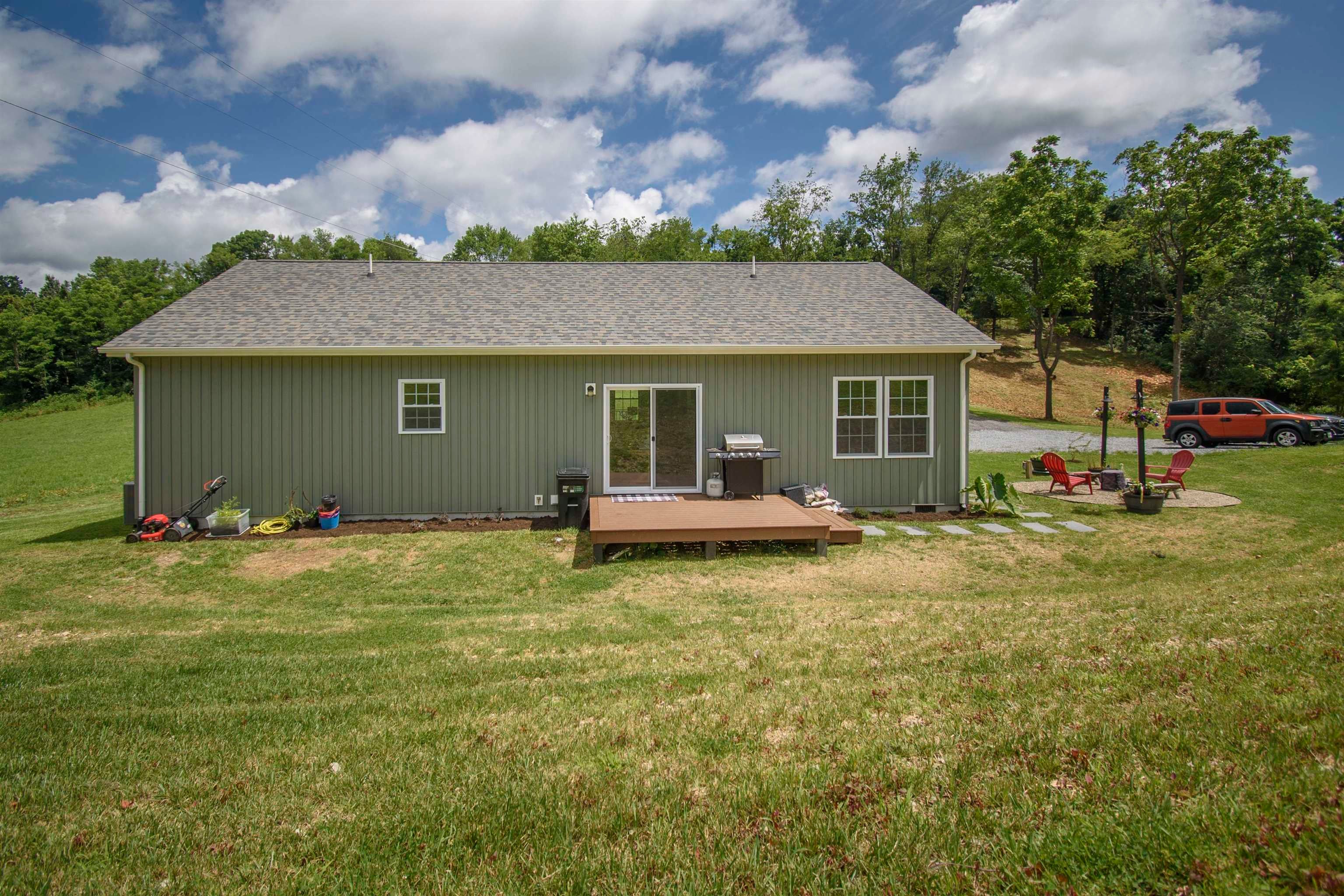 268 Virginia Heights Road Pearisburg, VA 24134 - Photo 7 of 34 Gallery Image 7