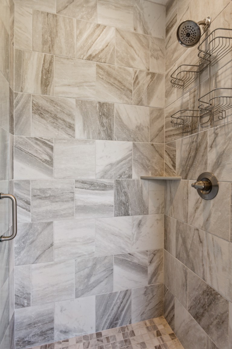 5129 Galen Road Lafayette, TN 37083 - Photo 14 of 25 a bathroom with a shower