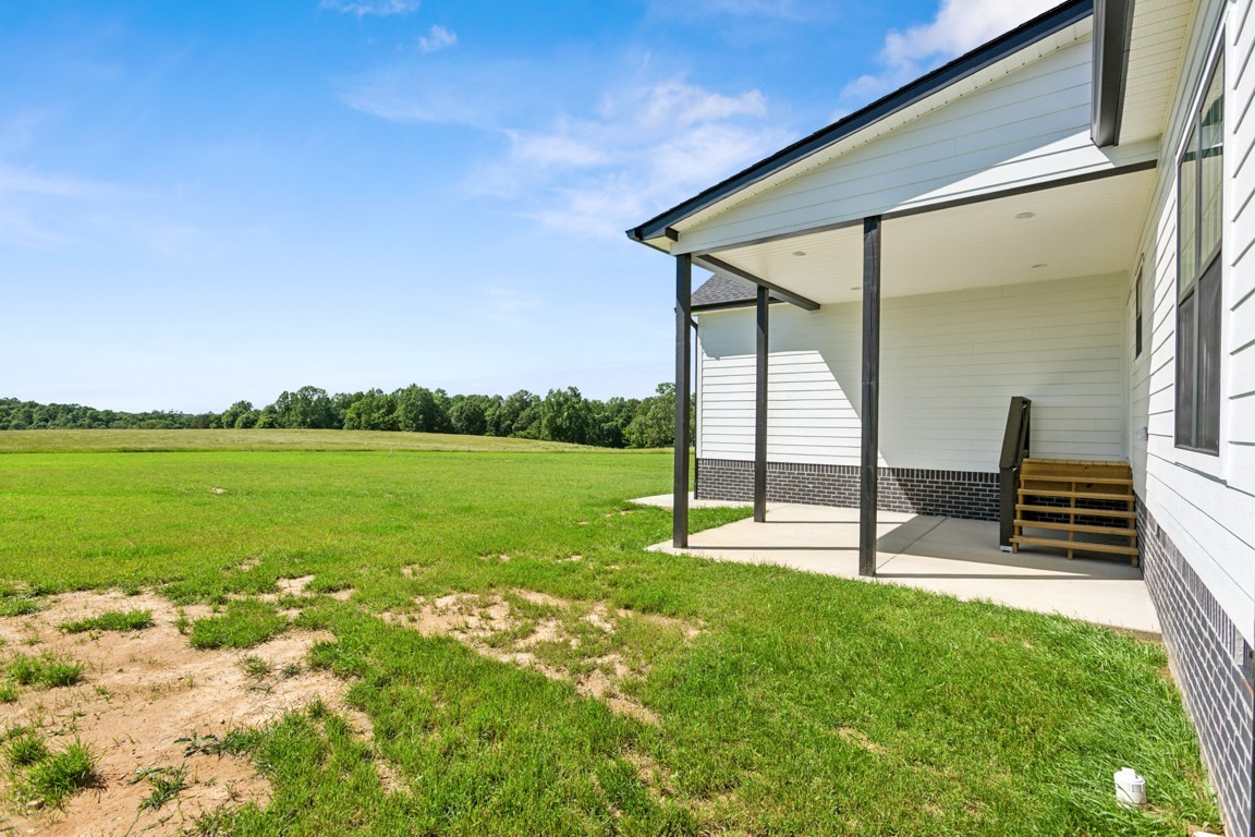 5129 Galen Road Lafayette, TN 37083 - Photo 22 of 25 a view of outdoor space and yard