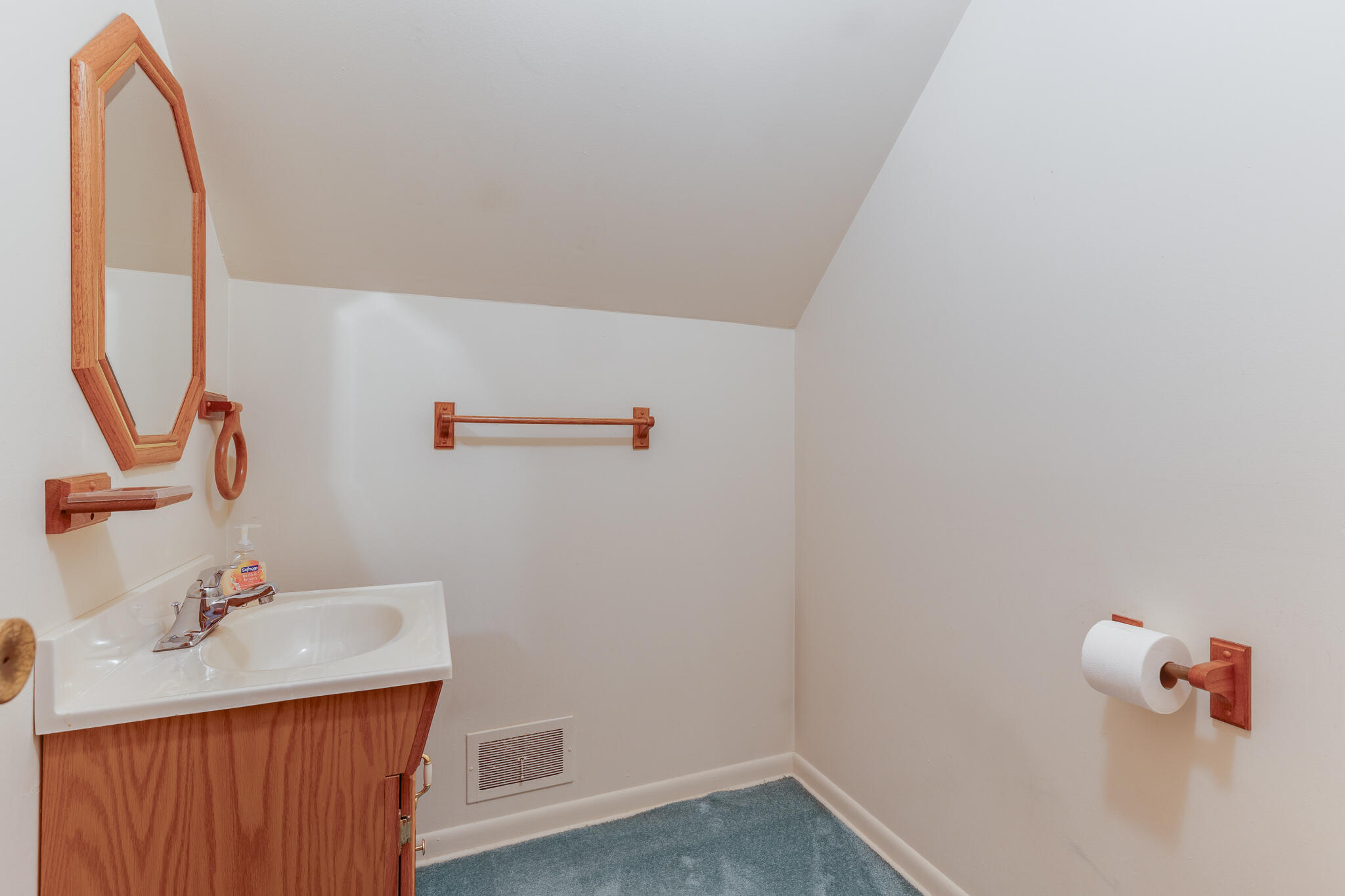 7535 Yorktown Road Lansing, MI 48917 - Photo 27 of 50 Half Bath