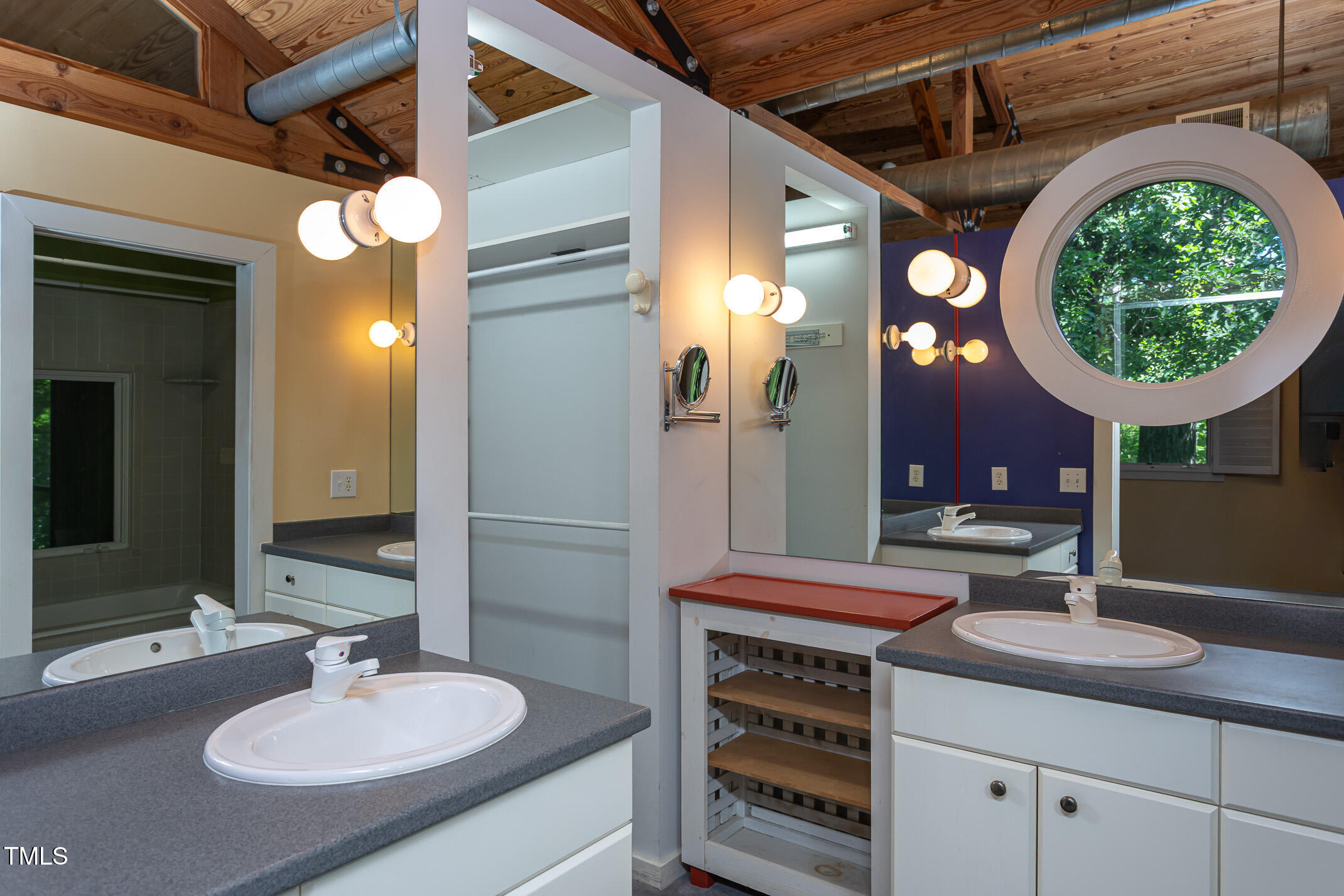 820 Runnymede Road Raleigh, NC 27607 - Photo 26 of 43 2 vanities, walk in closet