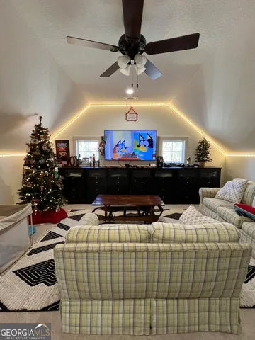 $699,999 | 182 Rogers Street, Hazlehurst, GA 31539