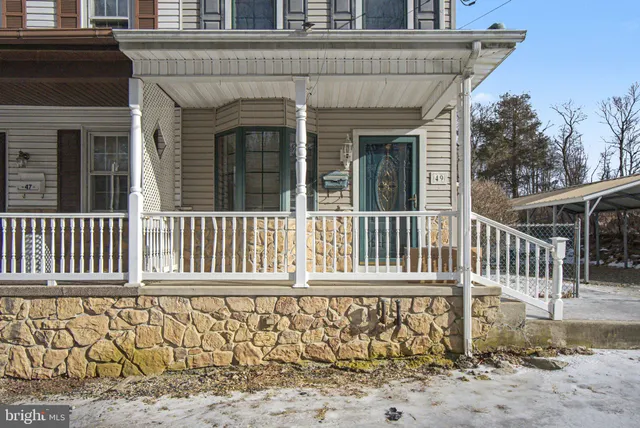 $135,000 | 49 Main Street, Pine Grove, PA 17963