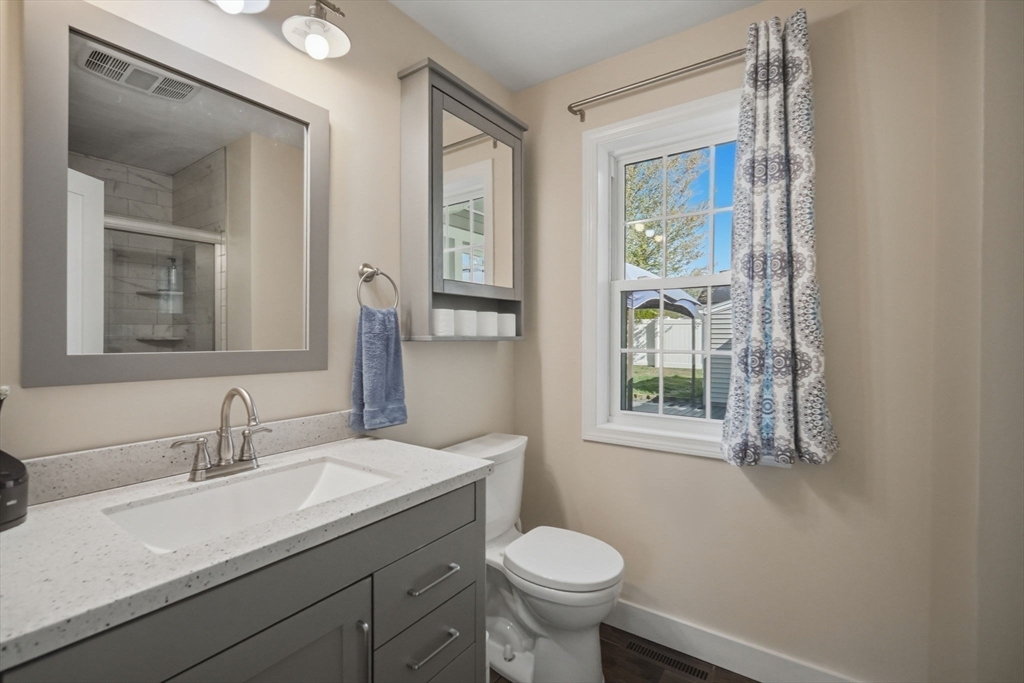 210 Winton Street Springfield, MA 01118 - Photo 24 of 42 Gallery Image 24