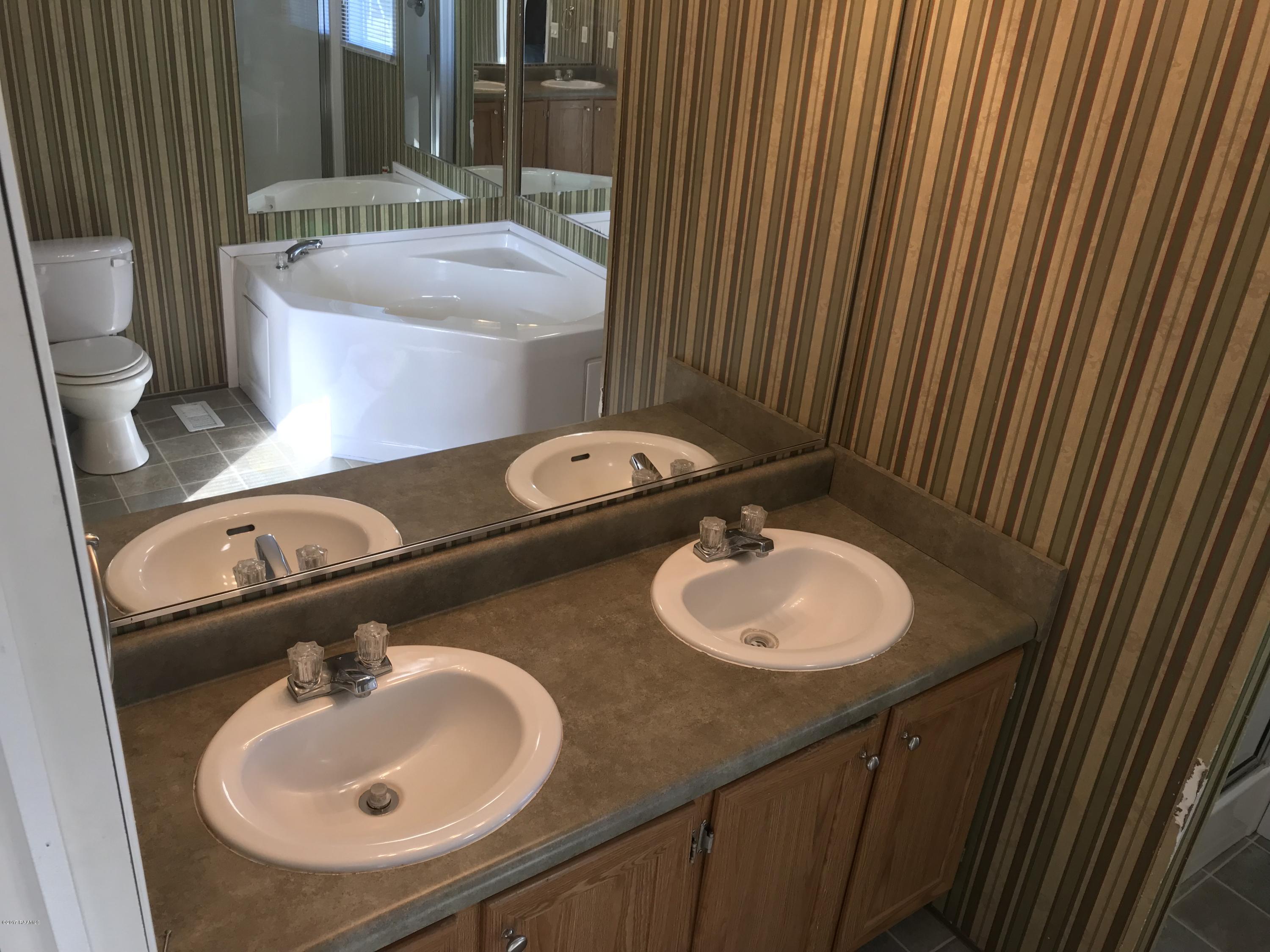 249 Highway 357 Church Point, LA 70525 - Photo 8 of 11 Gallery Image 8