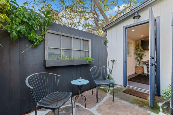 $2,950 | 825 West Pedregosa Street, Unit ADU, Santa Barbara, CA 93101