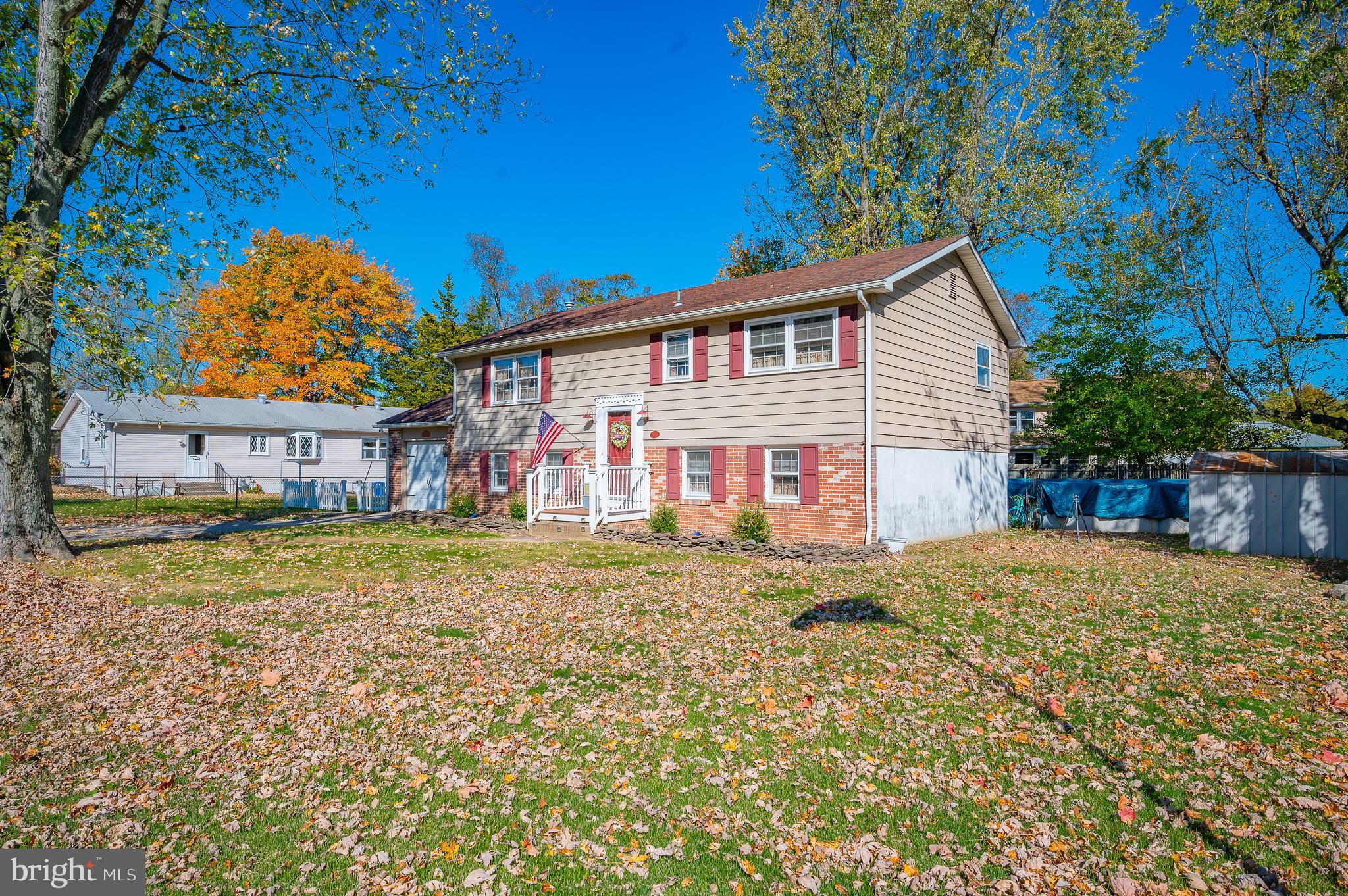 114 Nottingham Road Pennsville, NJ 08070 - Photo 2 of 44