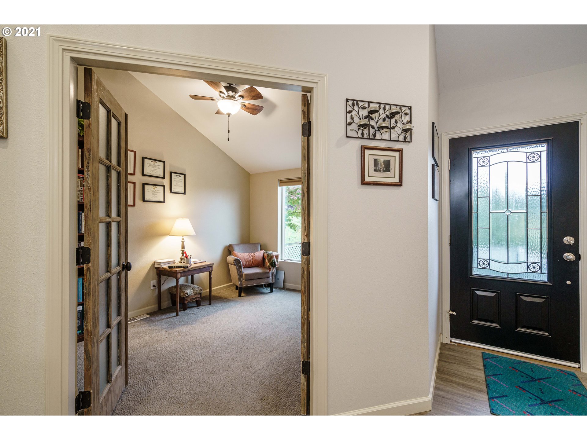 12660 Southeast Callahan Road Happy Valley, OR 97086 - Photo 5 of 32 Gallery Image 5