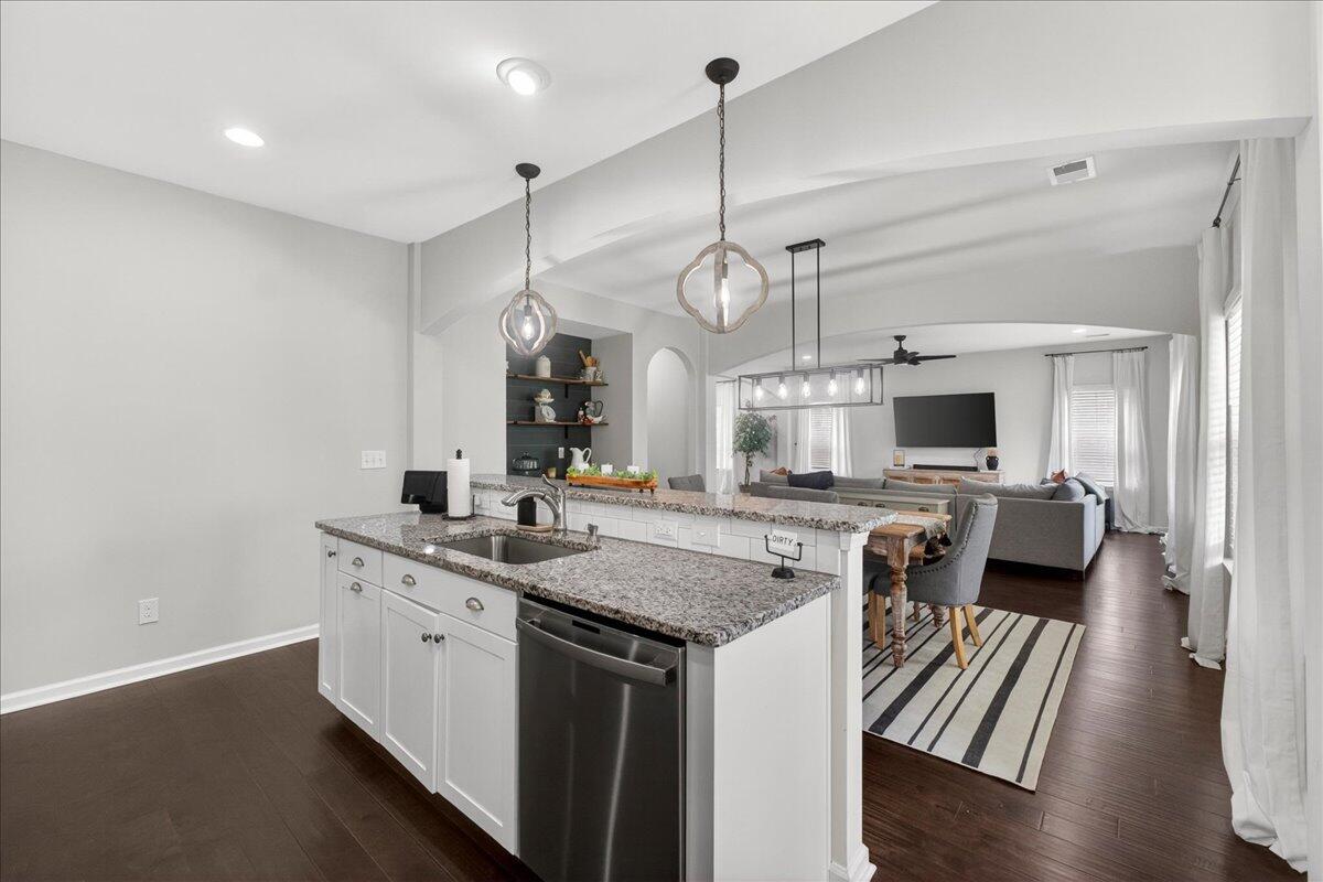 281 Saxony Loop Summerville, SC 29486 - Photo 13 of 59 17-Square One Media - DSC03736