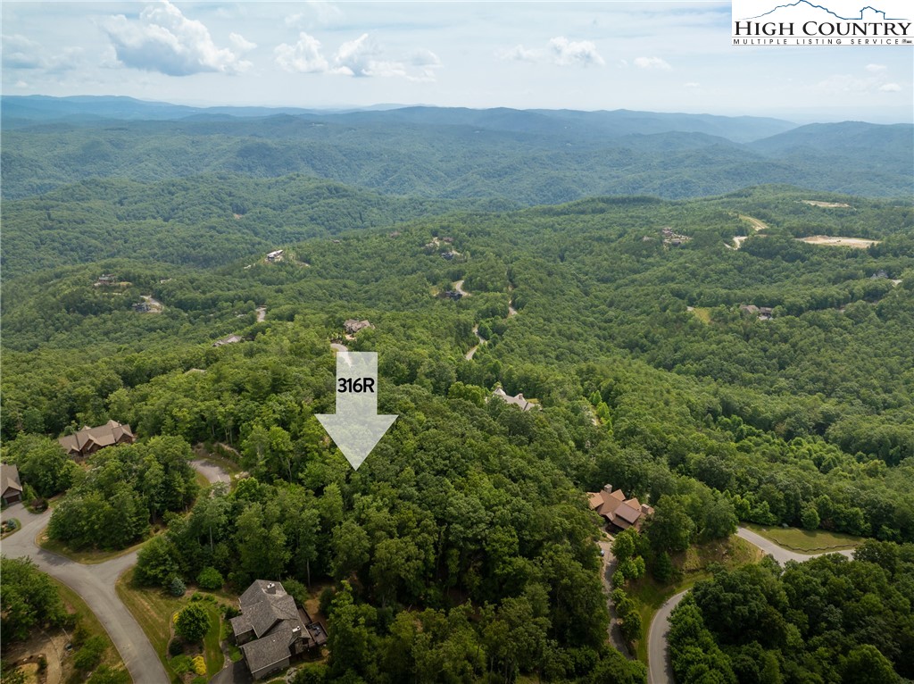 316 R Milfoil Court Boone, NC 28607 - Photo 4 of 50