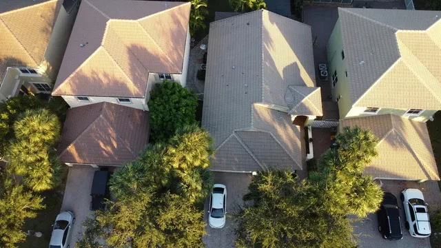 $3,250 | 3965 Torres Circle, West Palm Beach, FL 33409