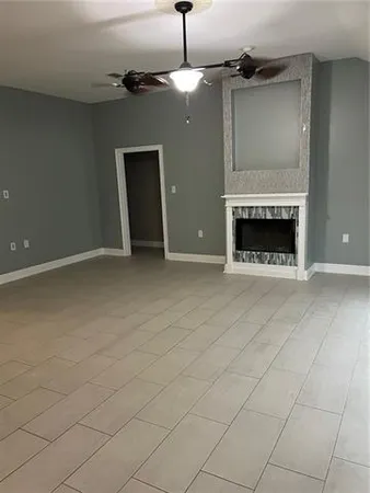 $290,000 | 48 Sandpiper Drive, Laplace, LA 70068