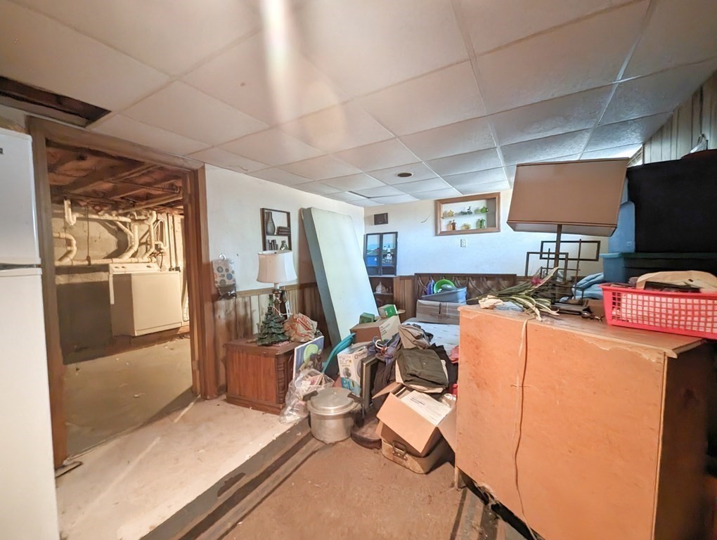 30 Cohasset Road Buzzards Bay, MA 02532 - Photo 19 of 24 a view of a room with gym equipment