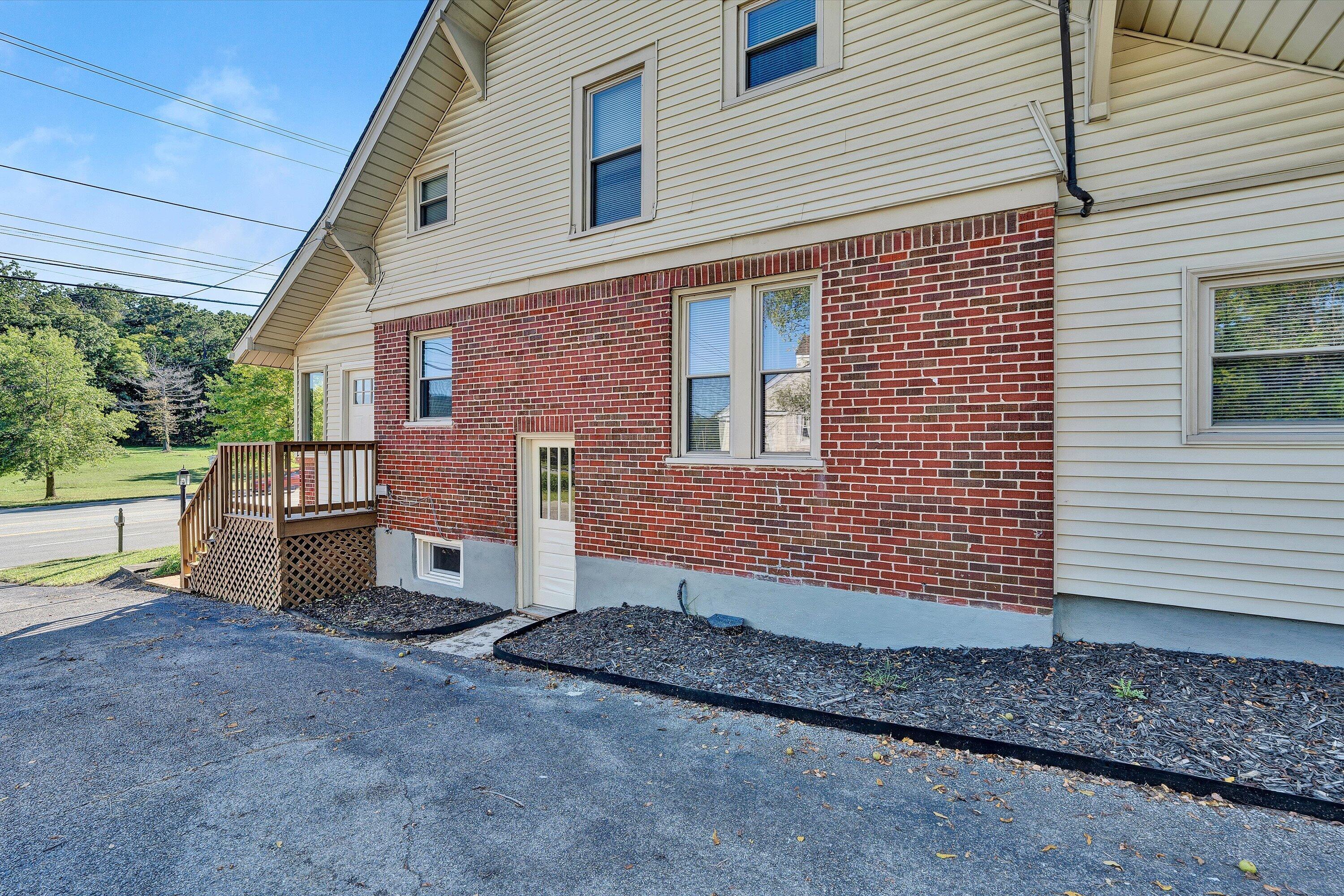 7760 Williamson Road Roanoke, VA 24019 - Photo 38 of 43 7760 Williamson Road (43)