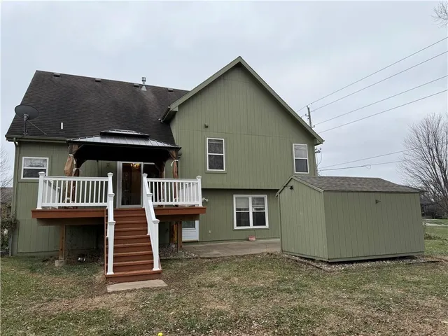 $375,000 | 1116 Wiltshire Boulevard, Raymore, MO 64083