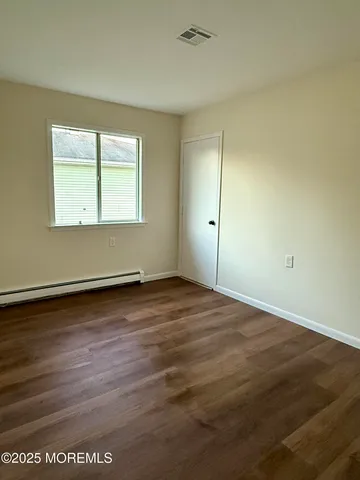 $269,000 | 8 Nevis Court, Toms River, NJ 08757