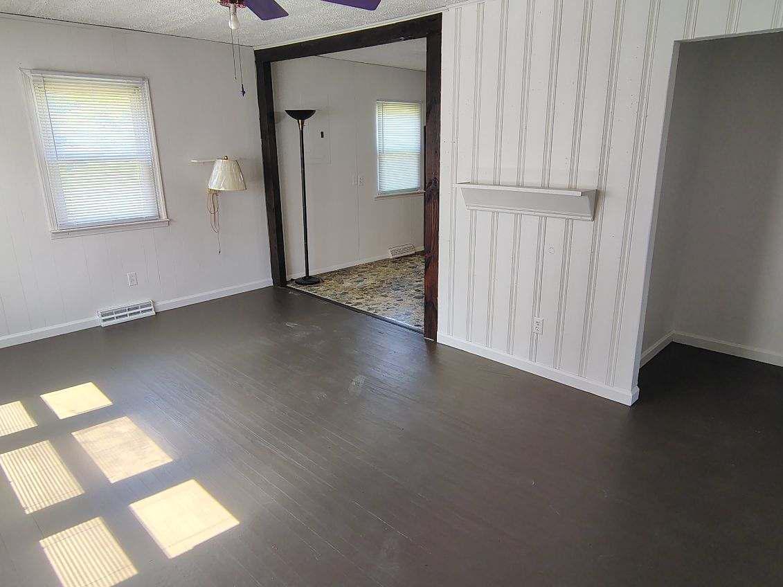 10762 Toddville Road Chance, MD 21821 - Photo 9 of 15 Living Room with entry to kitchen & hallway