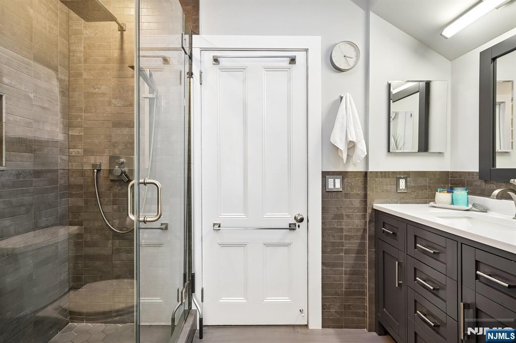 200 Inwood Avenue Montclair, NJ 07043 - Photo 26 of 50