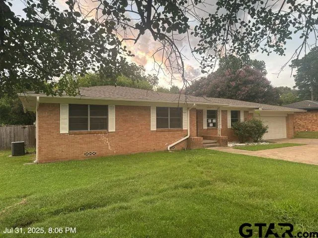 $144,900 | 2205 Pine Tree Road, Longview, TX 75604