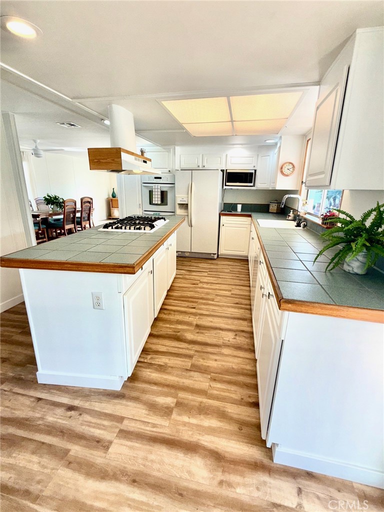 16222 Monterey Lane, Unit 327 Huntington Beach, CA 92649 - Photo 42 of 47