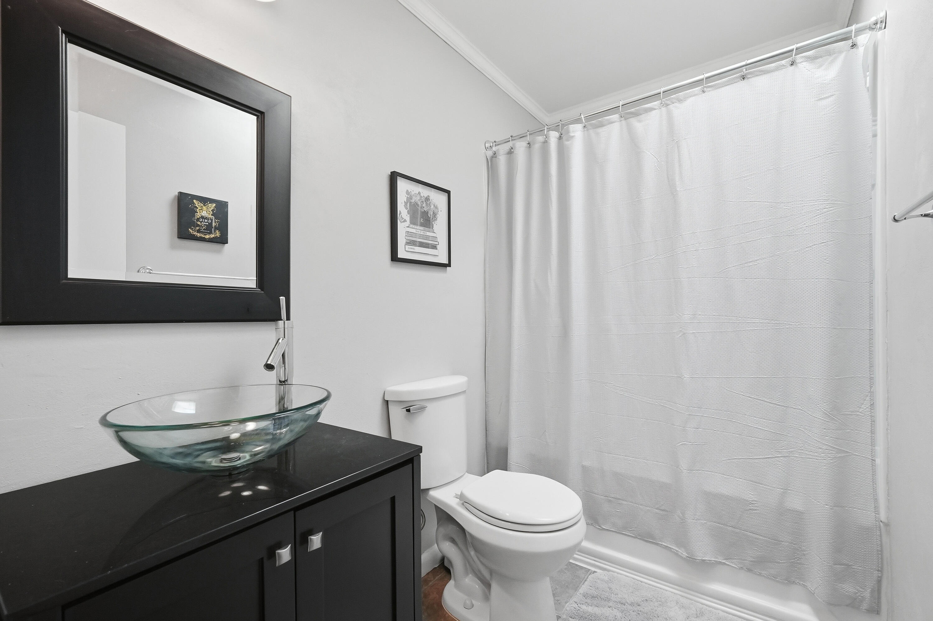 170 Elliott Road Mary Esther, FL 32569 - Photo 43 of 51 Guest Bath