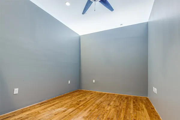 $2,900 | 1312 Live Oak Street, Unit 223, Houston, TX 77003