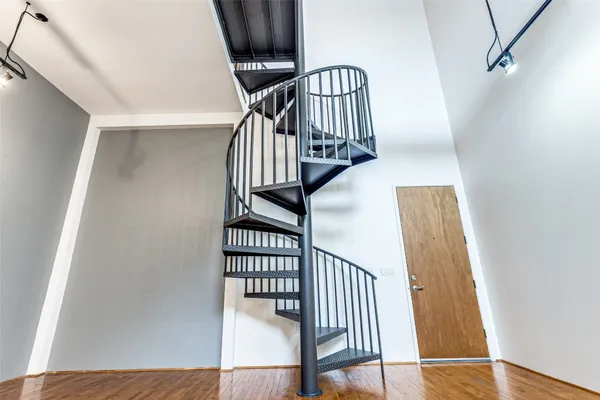 $2,900 | 1312 Live Oak Street, Unit 223, Houston, TX 77003