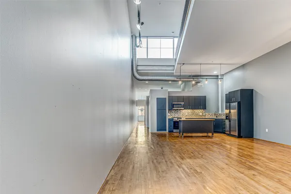 $2,900 | 1312 Live Oak Street, Unit 223, Houston, TX 77003