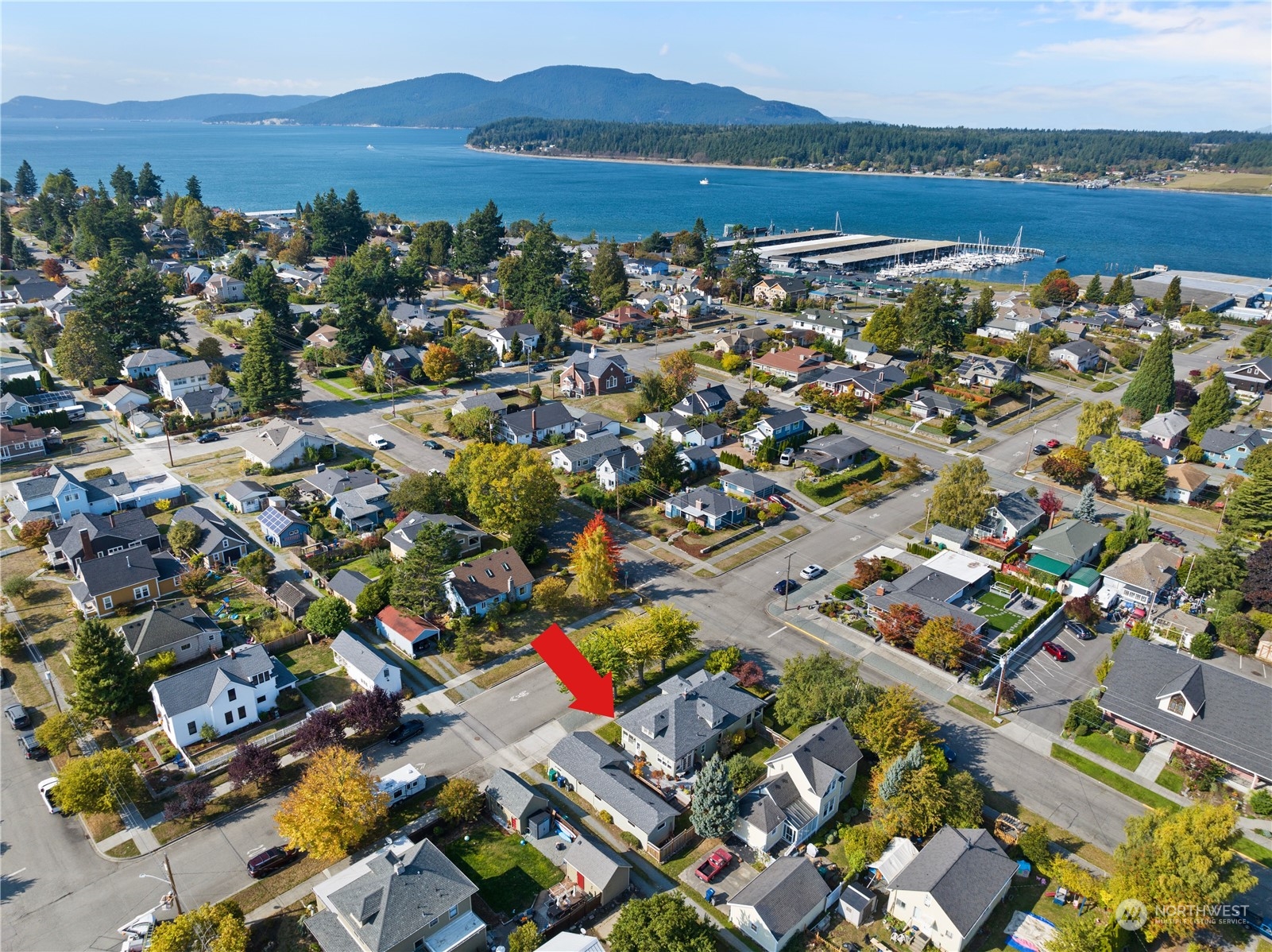 1317 9th Street Anacortes, WA 98221 - Photo 38 of 38 an aerial view of residential house with outdoor space and river