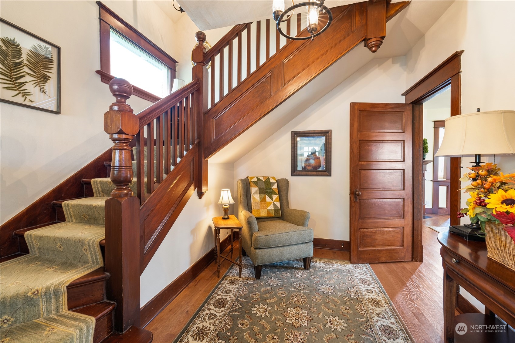 1317 9th Street Anacortes, WA 98221 - Photo 5 of 38 a living room with furniture and a rug