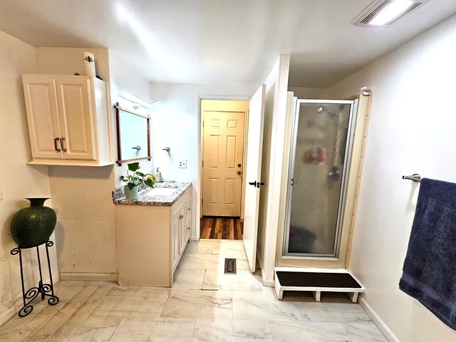 $105,000 | 118 Nina Lane, Bartlett, IL 60103