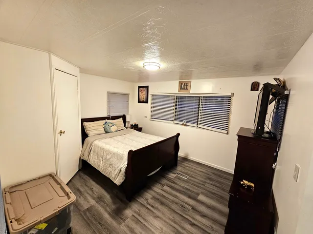 $105,000 | 118 Nina Lane, Bartlett, IL 60103