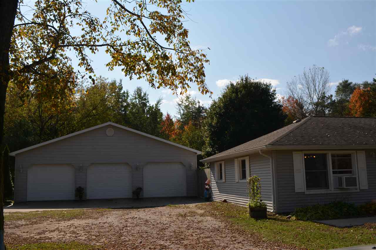 10476 East Pickard Road Mount Pleasant, MI 48858 - Photo 24 of 25 1854405-23.JPG