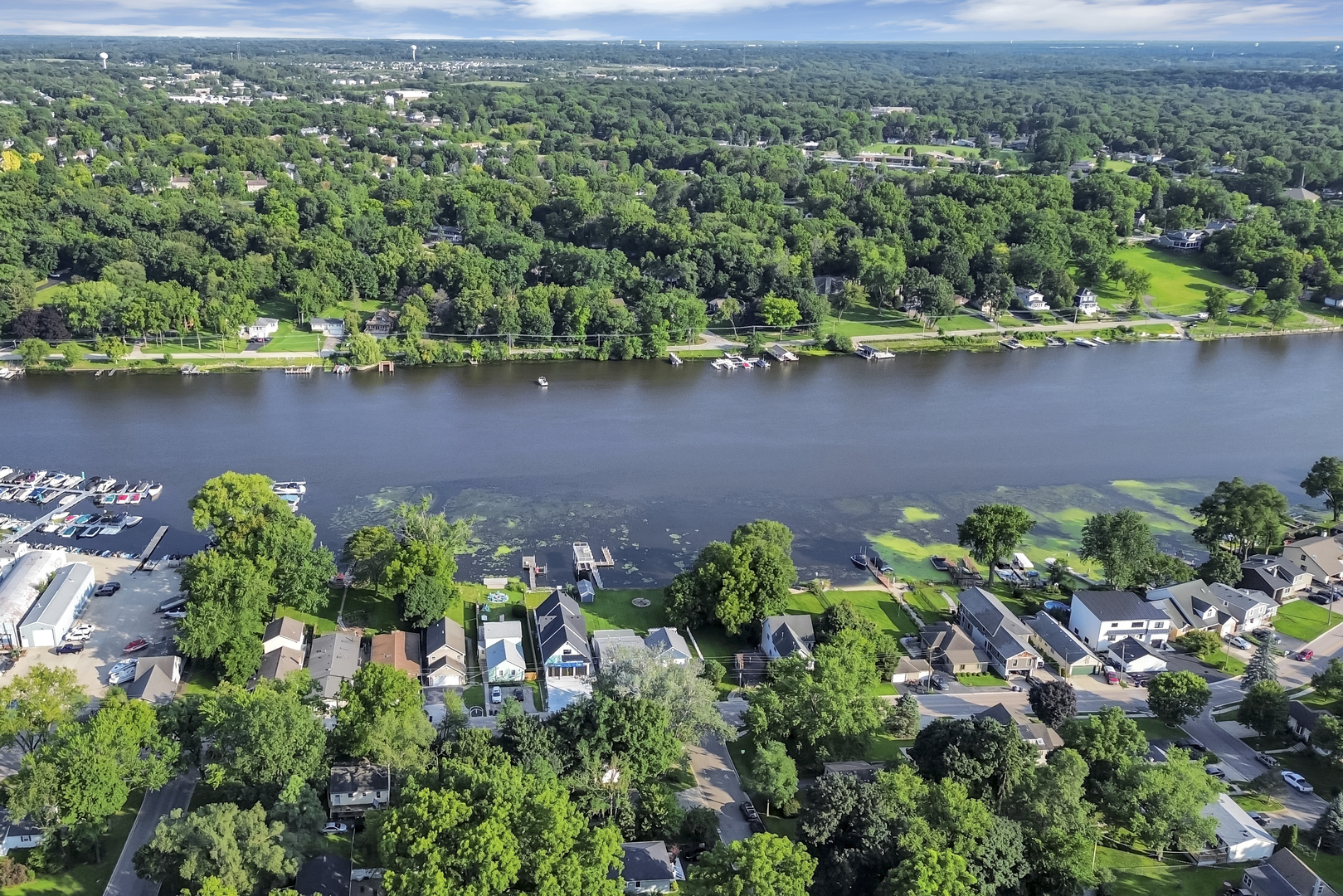 714 Riverview Drive Algonquin, IL 60102 - Photo 4 of 22