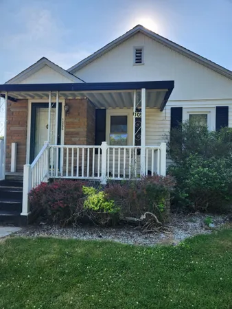$94,900 | 1055 North Scheurmann Road, Essexville, MI 48732